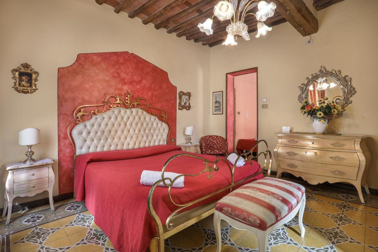 Antica Residenza Santa Chiara -City Center Λούκα Εξωτερικό φωτογραφία