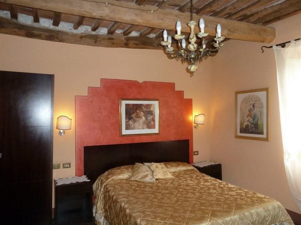 Antica Residenza Santa Chiara -City Center Λούκα Εξωτερικό φωτογραφία